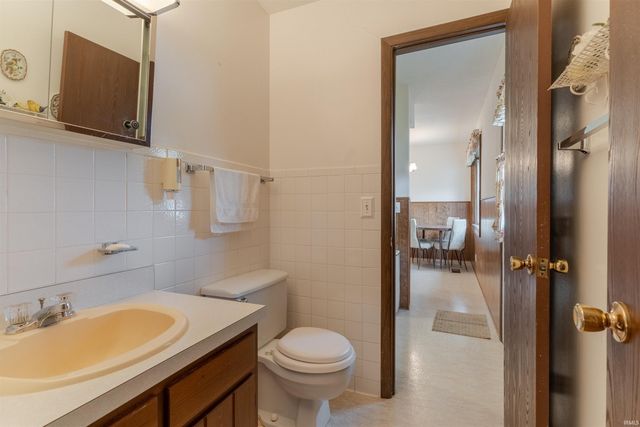 1113 Lohoff Avenue, Evansville, IN 47710