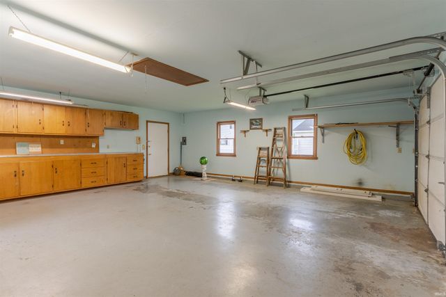 1113 Lohoff Avenue, Evansville, IN 47710