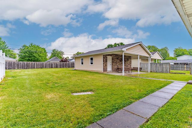 1113 Lohoff Avenue, Evansville, IN 47710