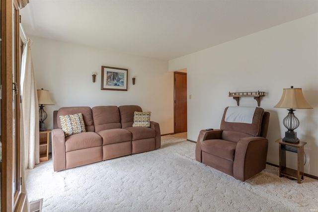 1113 Lohoff Avenue, Evansville, IN 47710