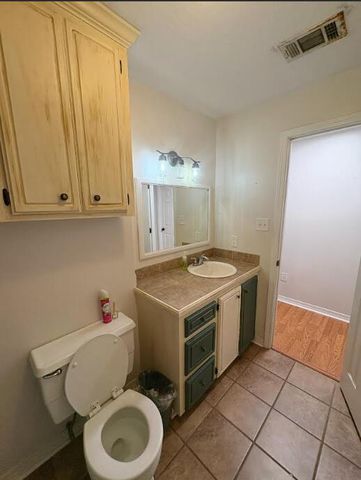 102 Circle Dr., Sumrall, MS 39482