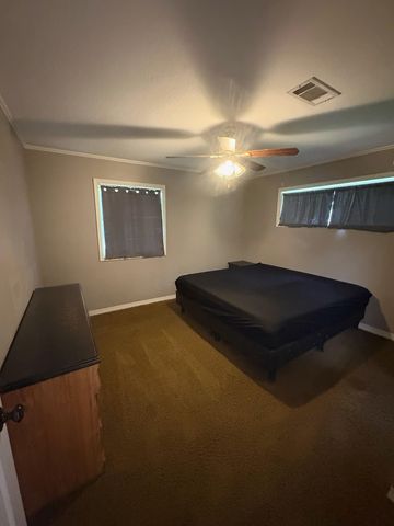 102 Circle Dr., Sumrall, MS 39482