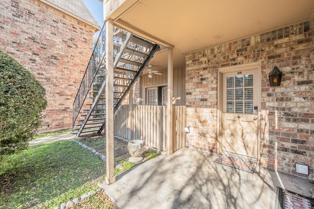 4343 Bellaire Drive S 137S, Fort Worth, TX 76109