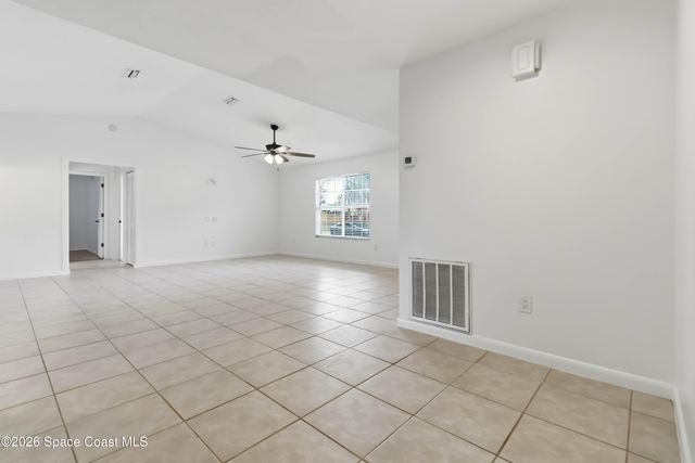 582 Sea Crest Avenue SW, Palm Bay, FL 32908