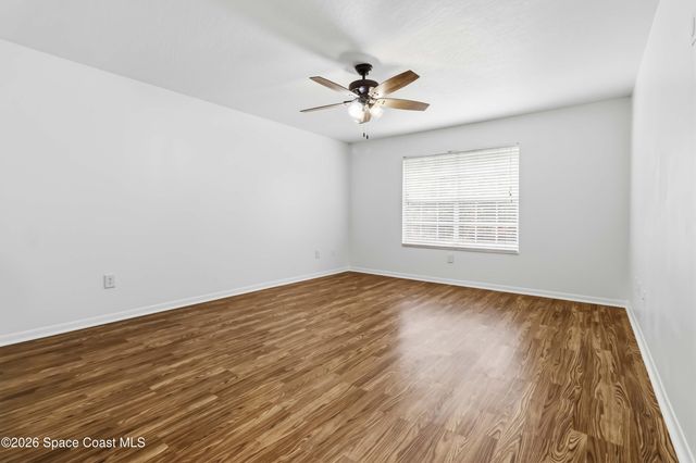 582 Sea Crest Avenue SW, Palm Bay, FL 32908