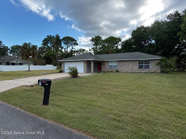 582 Sea Crest Avenue SW, Palm Bay, FL 32908