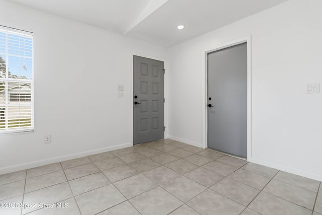 582 Sea Crest Avenue SW, Palm Bay, FL 32908