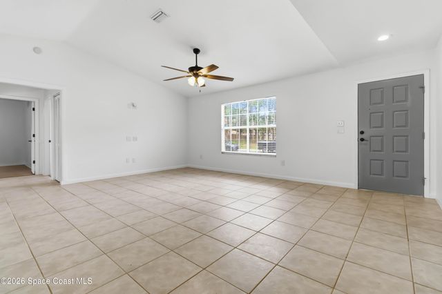 582 Sea Crest Avenue SW, Palm Bay, FL 32908