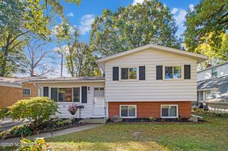 4235 Oakcrest Road, Toledo, OH 43623