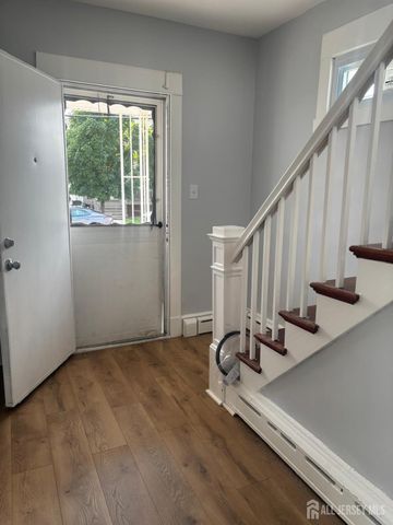 104 Lincoln Avenue, Carteret, NJ 07008
