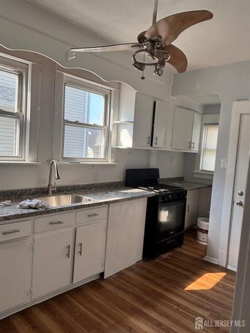 104 Lincoln Avenue, Carteret, NJ 07008