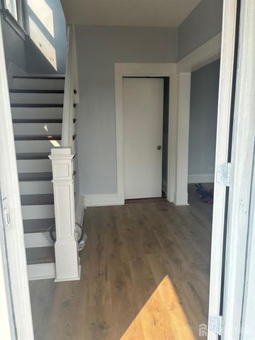 104 Lincoln Avenue, Carteret, NJ 07008