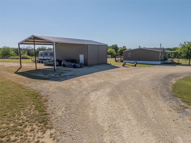 8325 W. FM 8, Stephenville, TX 76401
