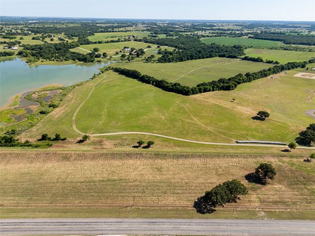 8325 W. FM 8, Stephenville, TX 76401