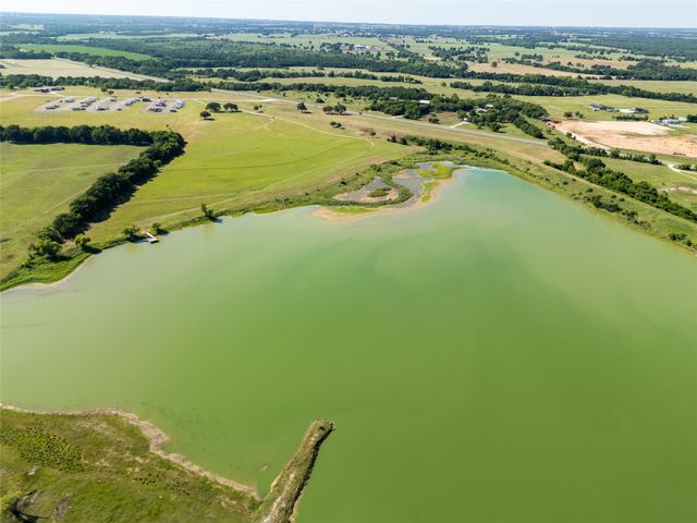 8325 W. FM 8, Stephenville, TX 76401