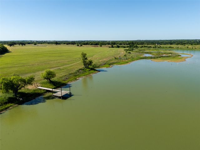 8325 W. FM 8, Stephenville, TX 76401