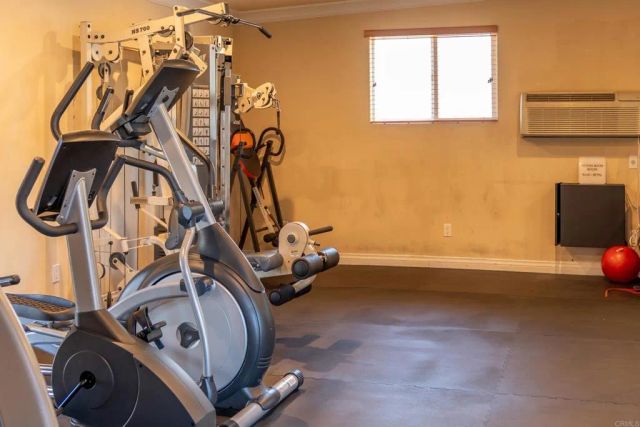 800 N Mollison 43, El Cajon, CA 92021
