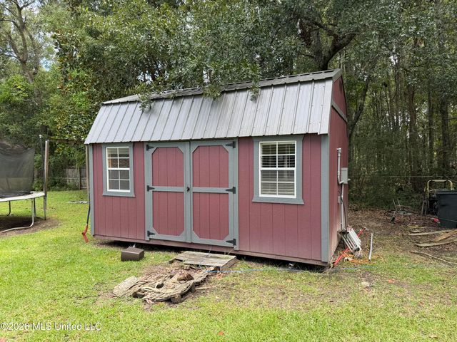 9234 Guywood Road, Moss Point, MS 39562