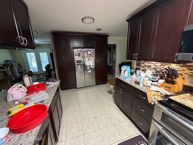 9234 Guywood Road, Moss Point, MS 39562