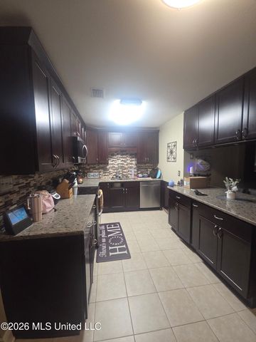 9234 Guywood Road, Moss Point, MS 39562