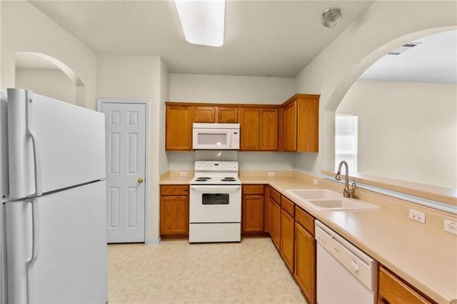 603 Wiley ST, Hutto, TX 78634