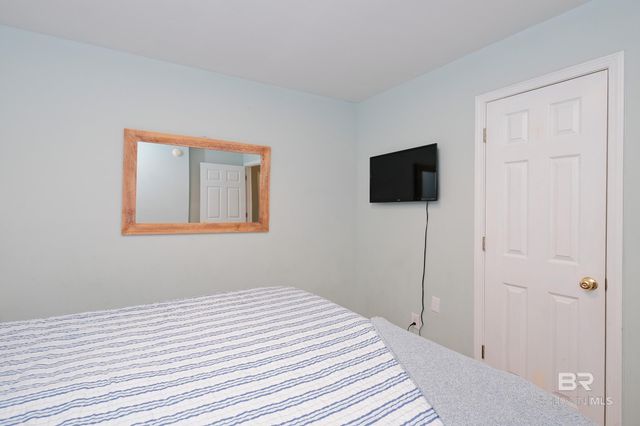 8583 State Highway 180, Gulf Shores, AL 36542