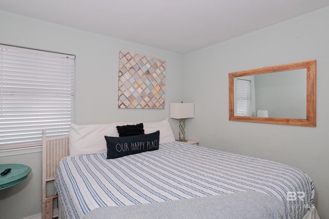 8583 State Highway 180, Gulf Shores, AL 36542