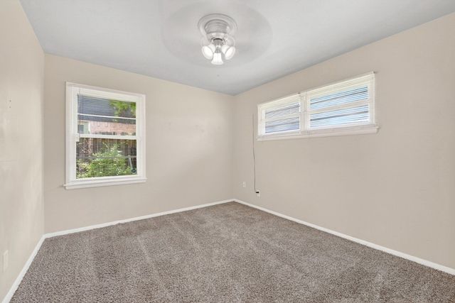 2539 Hillsboro Avenue, Dallas, TX 75228