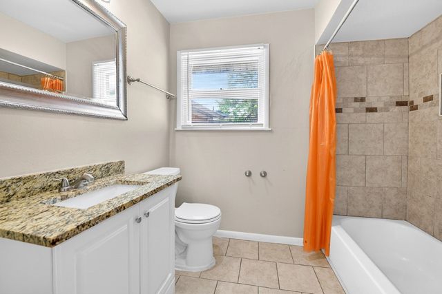 2539 Hillsboro Avenue, Dallas, TX 75228