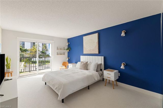 3500 Gulf Shore BLVD N 406, Naples, FL 34103