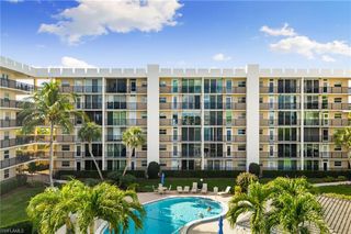 3500 Gulf Shore BLVD N 406, Naples, FL 34103