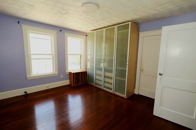175 Winter St, Brockton, MA 02302
