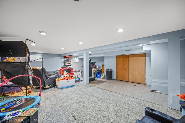 640 Aspen Street, Frankfort, IL 60423