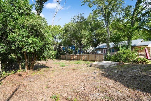 2006 Alamo ST, Austin, TX 78722