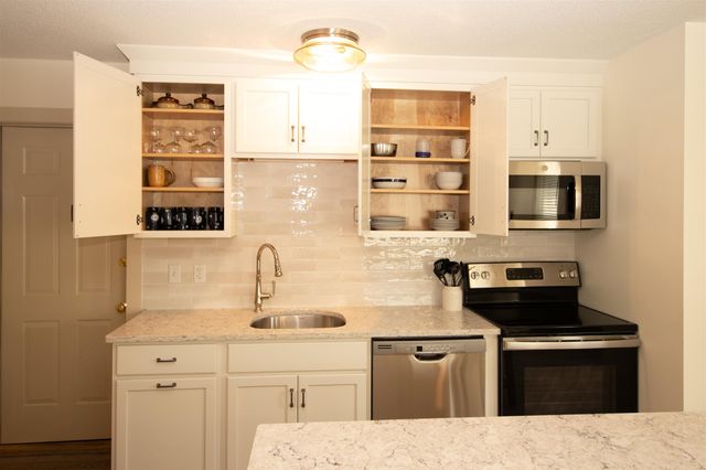 30 Pond St Unit 11, Ludlow, VT 05149