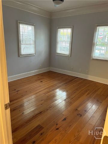 555 E Harris Street, Savannah, GA 31401