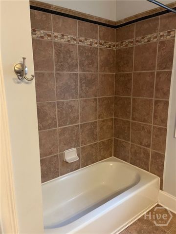 555 E Harris Street, Savannah, GA 31401