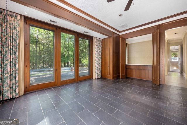 2718 Averett Drive, Columbus, GA 31906