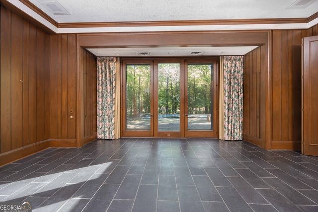 2718 Averett Drive, Columbus, GA 31906