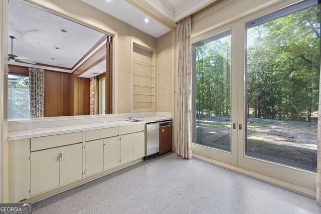 2718 Averett Drive, Columbus, GA 31906