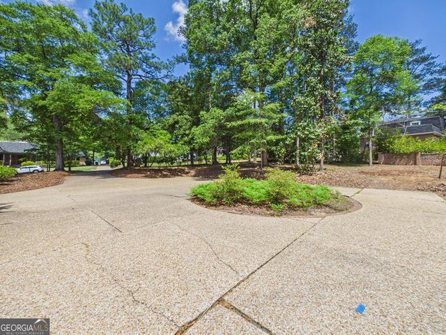 2718 Averett Drive, Columbus, GA 31906