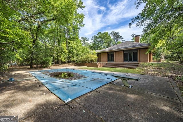 2718 Averett Drive, Columbus, GA 31906