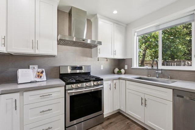 885 Myrtle, San Jose, CA 95126