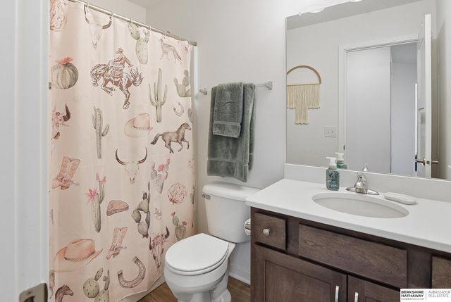 11731 S 111th Avenue, Papillion, NE 68046