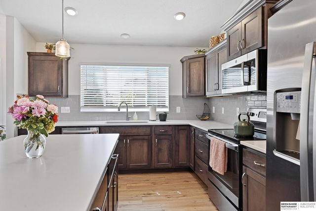11731 S 111th Avenue, Papillion, NE 68046