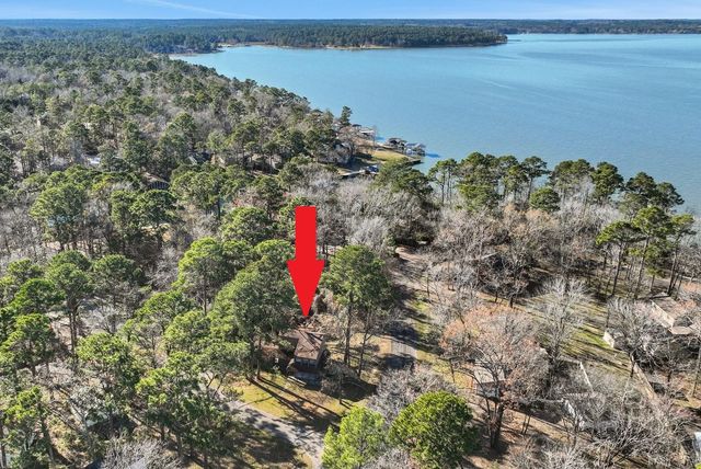 10 Driftwood Lane, Coldspring, TX 77331