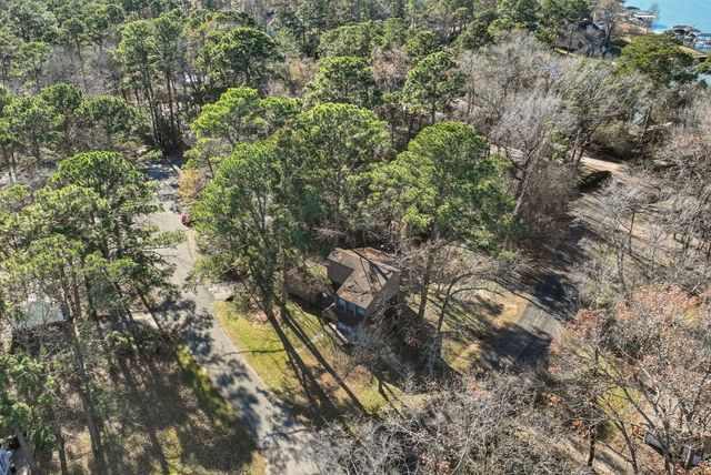 10 Driftwood Lane, Coldspring, TX 77331