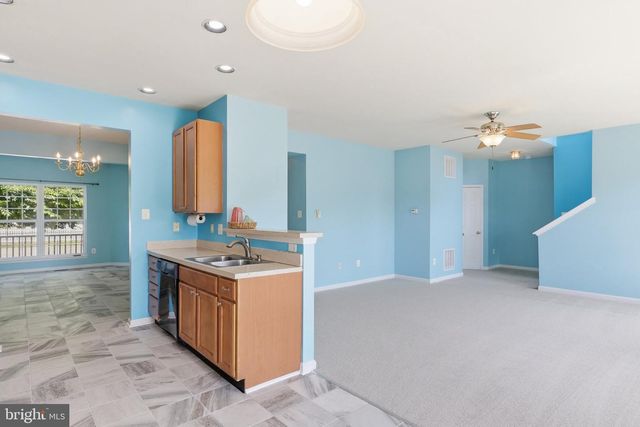105 FOXWOOD DR, Smyrna, DE 19977