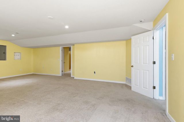 105 FOXWOOD DR, Smyrna, DE 19977