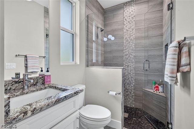 2590 Surfside BLVD, Cape Coral, FL 33914